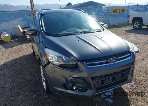 2015 Ford Escape Titanium из США, поврежденный, VIN 1FMCU9J99FUB51869